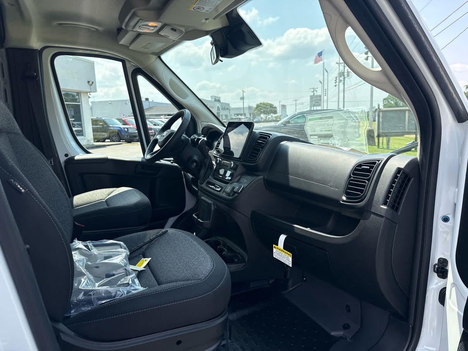 2026 RAM ProMaster 2500 RAM PROMASTER 2500 TRADESMAN CARGO VAN LOW ROOF 136' WB