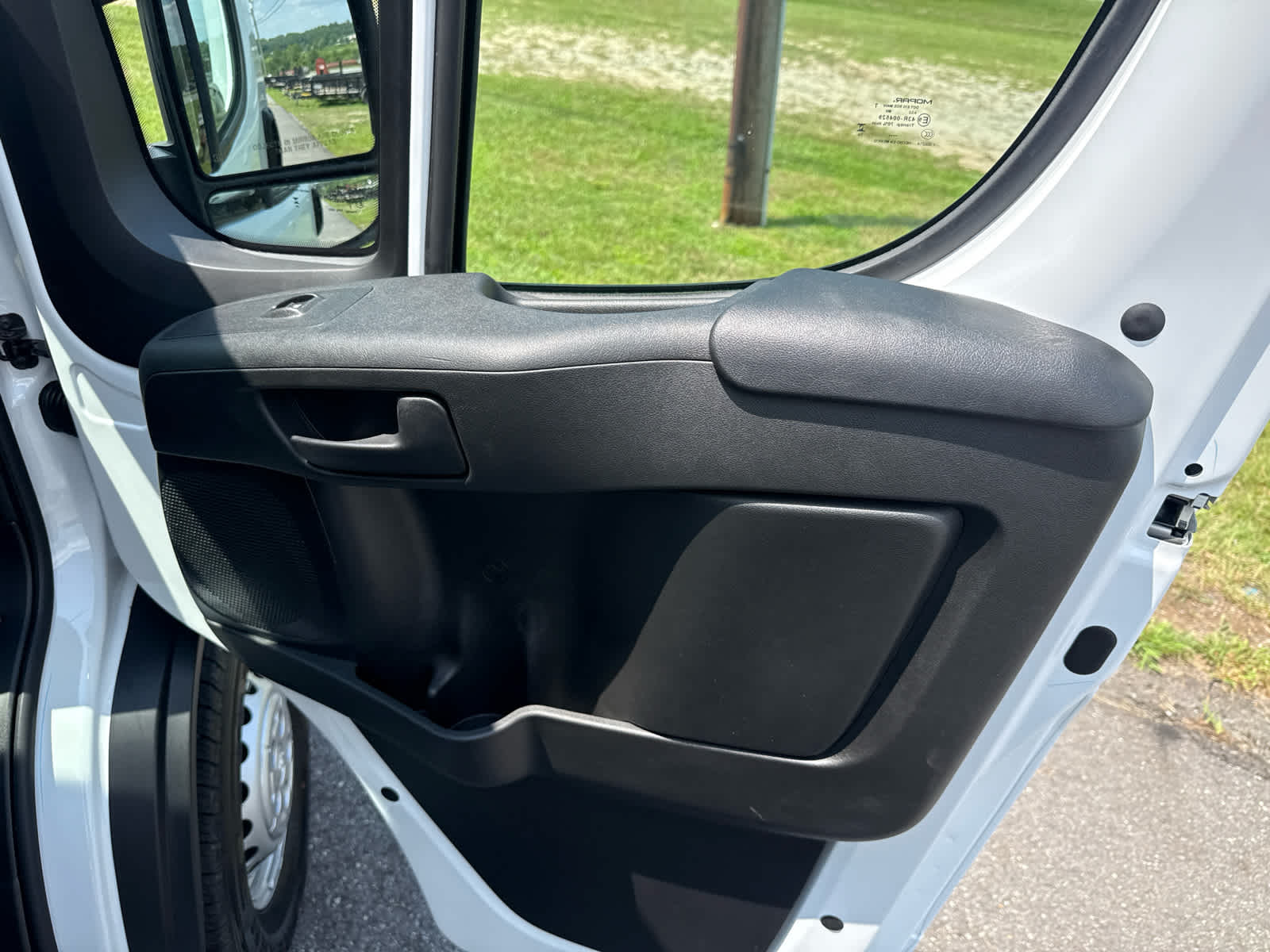 2026 RAM ProMaster 2500 RAM PROMASTER 2500 TRADESMAN CARGO VAN LOW ROOF 136' WB