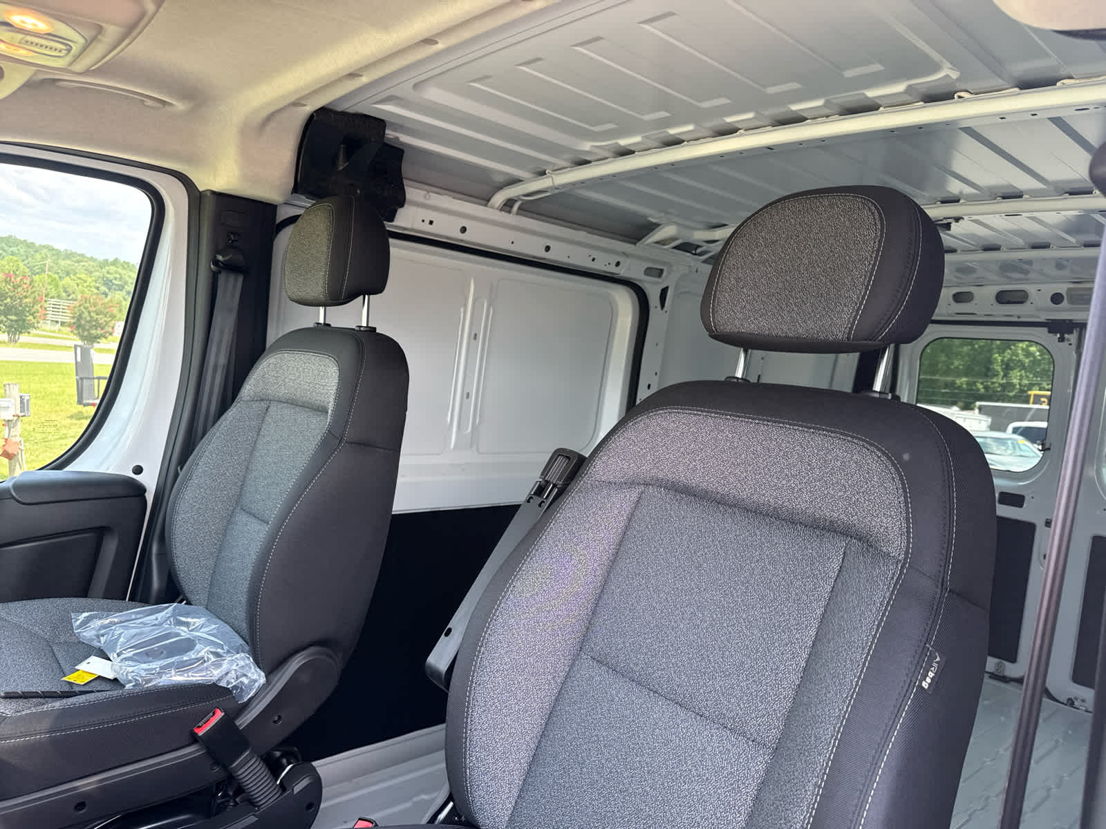 2026 RAM ProMaster 2500 RAM PROMASTER 2500 TRADESMAN CARGO VAN LOW ROOF 136' WB