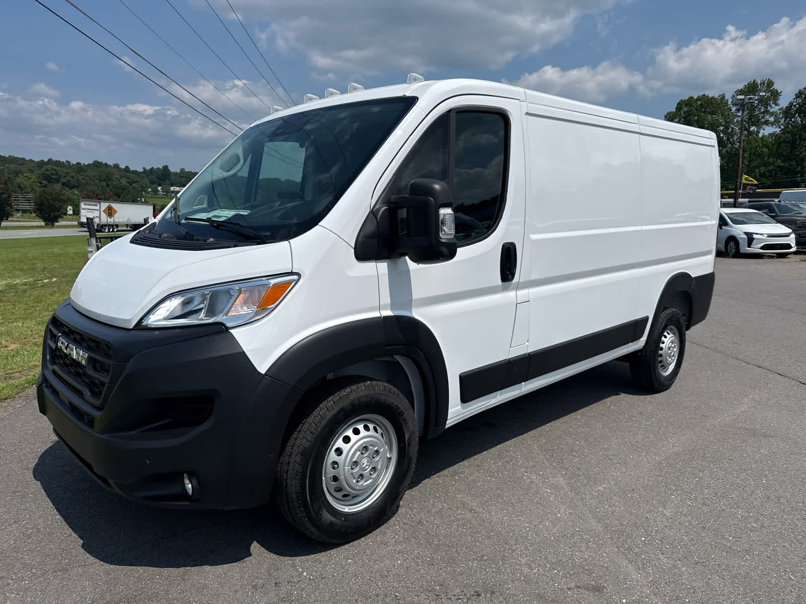 2026 RAM ProMaster 2500 RAM PROMASTER 2500 TRADESMAN CARGO VAN LOW ROOF 136' WB