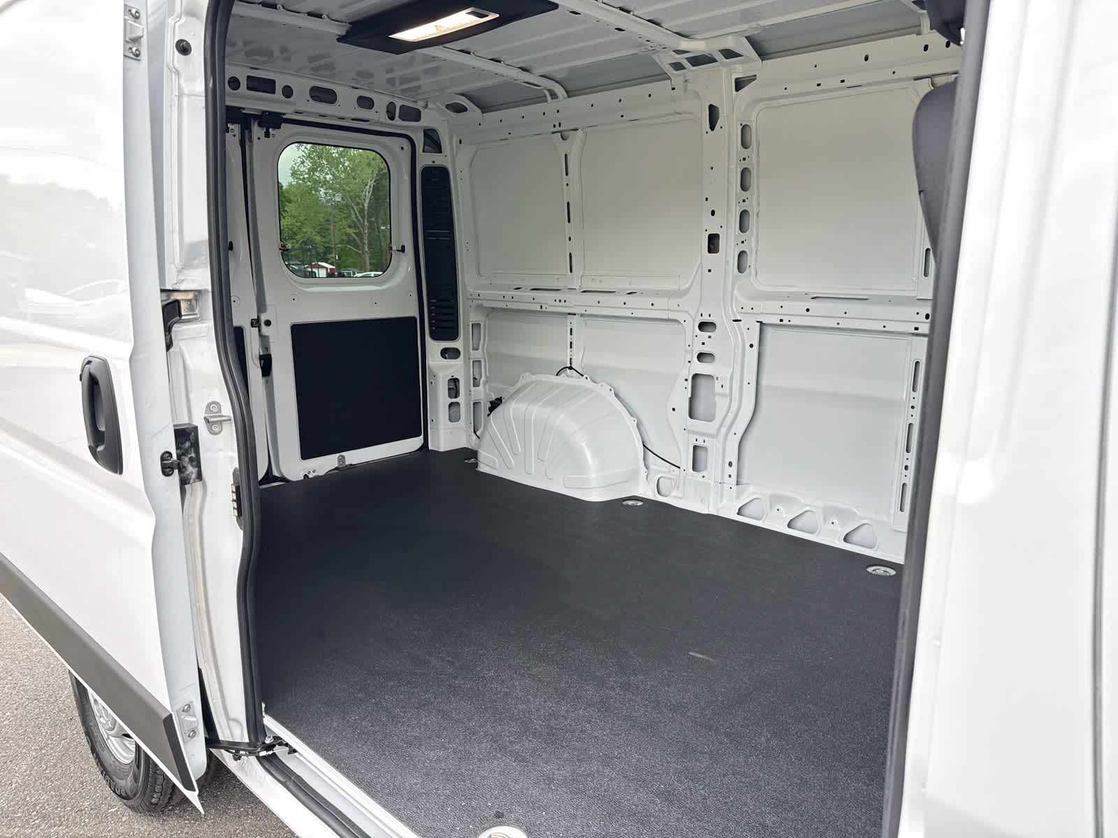 2026 RAM Ram ProMaster RAM PROMASTER 3500 TRADESMAN CARGO VAN LOW ROOF 136' WB