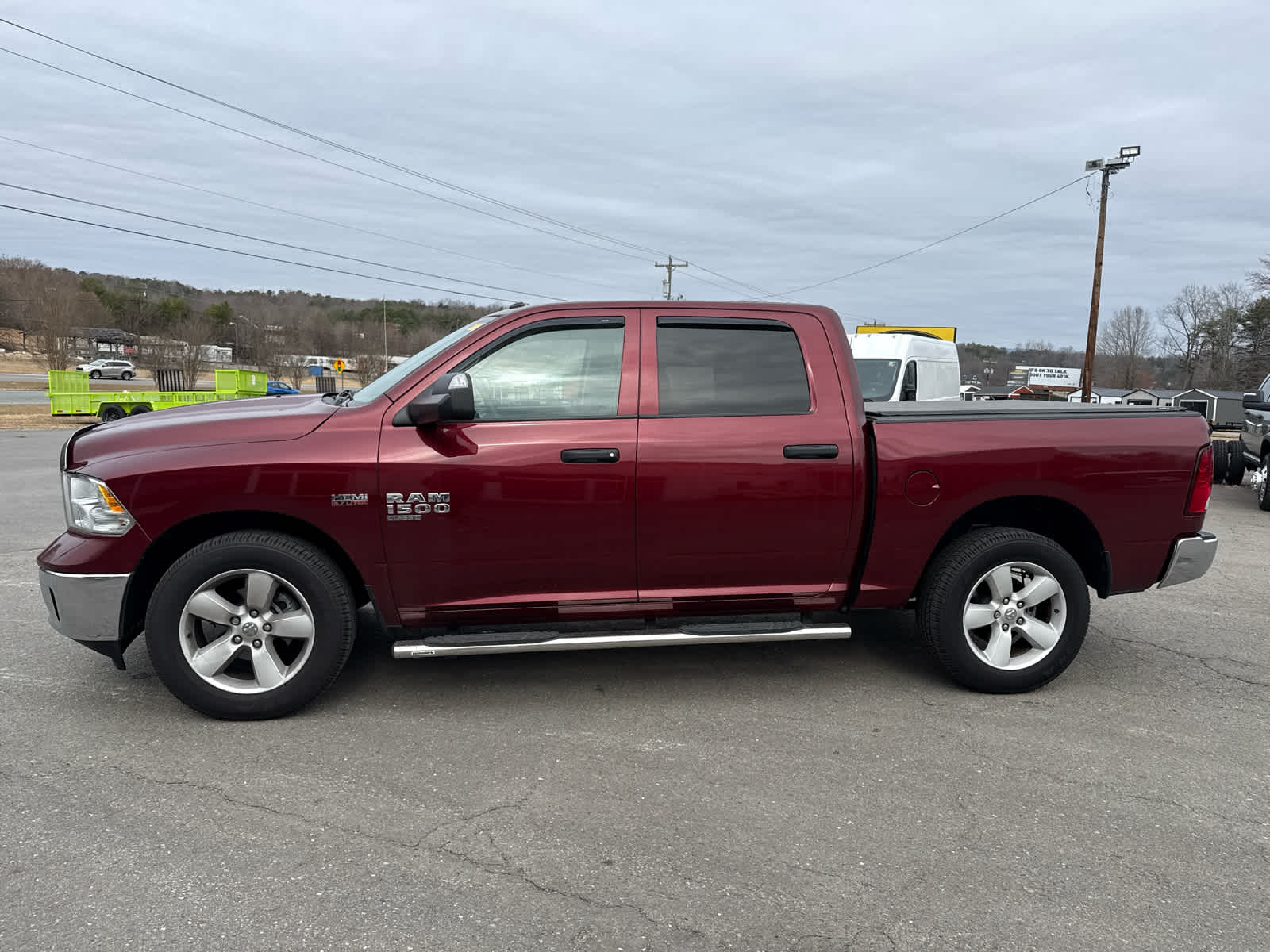 2023 RAM 1500 Classic Tradesman Crew Cab 4x4 5'7' Box