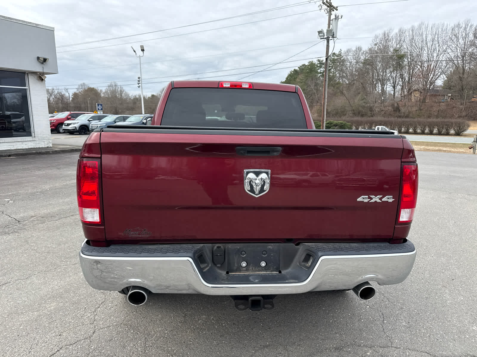 2023 RAM 1500 Classic Tradesman Crew Cab 4x4 5'7' Box