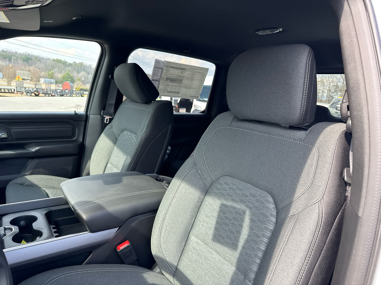 2026 RAM Ram 1500 RAM 1500 EXPRESS CREW CAB 4X4 5'7' BOX