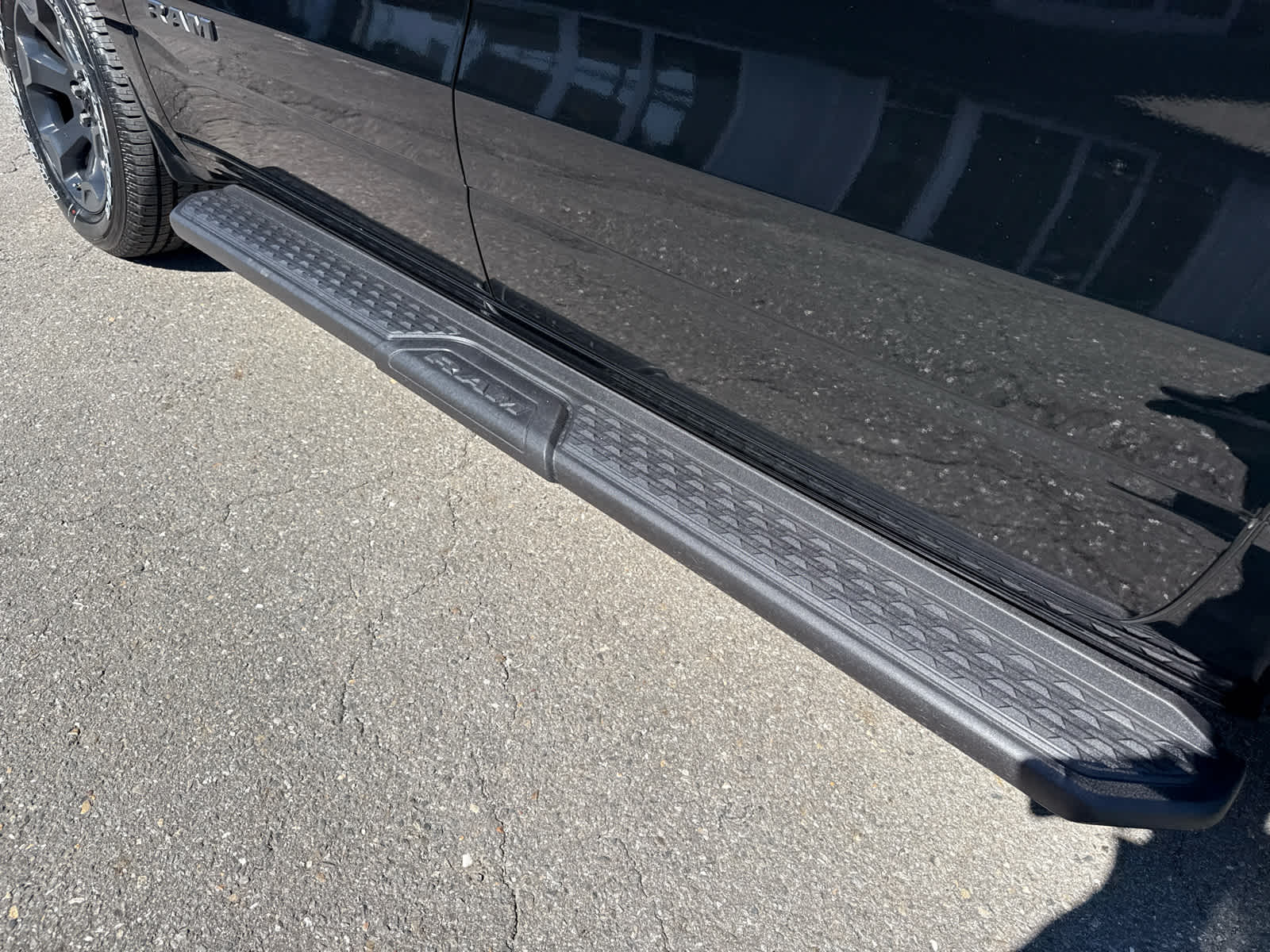 2026 RAM Ram 1500 RAM 1500 EXPRESS CREW CAB 4X4 5'7' BOX