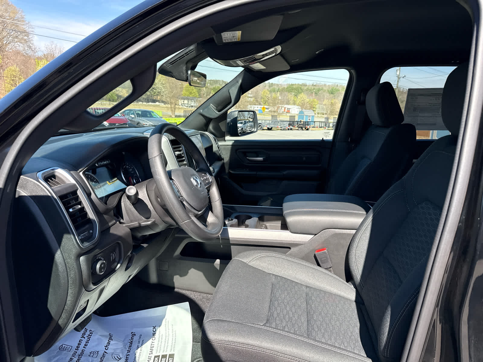 2026 RAM Ram 1500 RAM 1500 EXPRESS CREW CAB 4X4 5'7' BOX