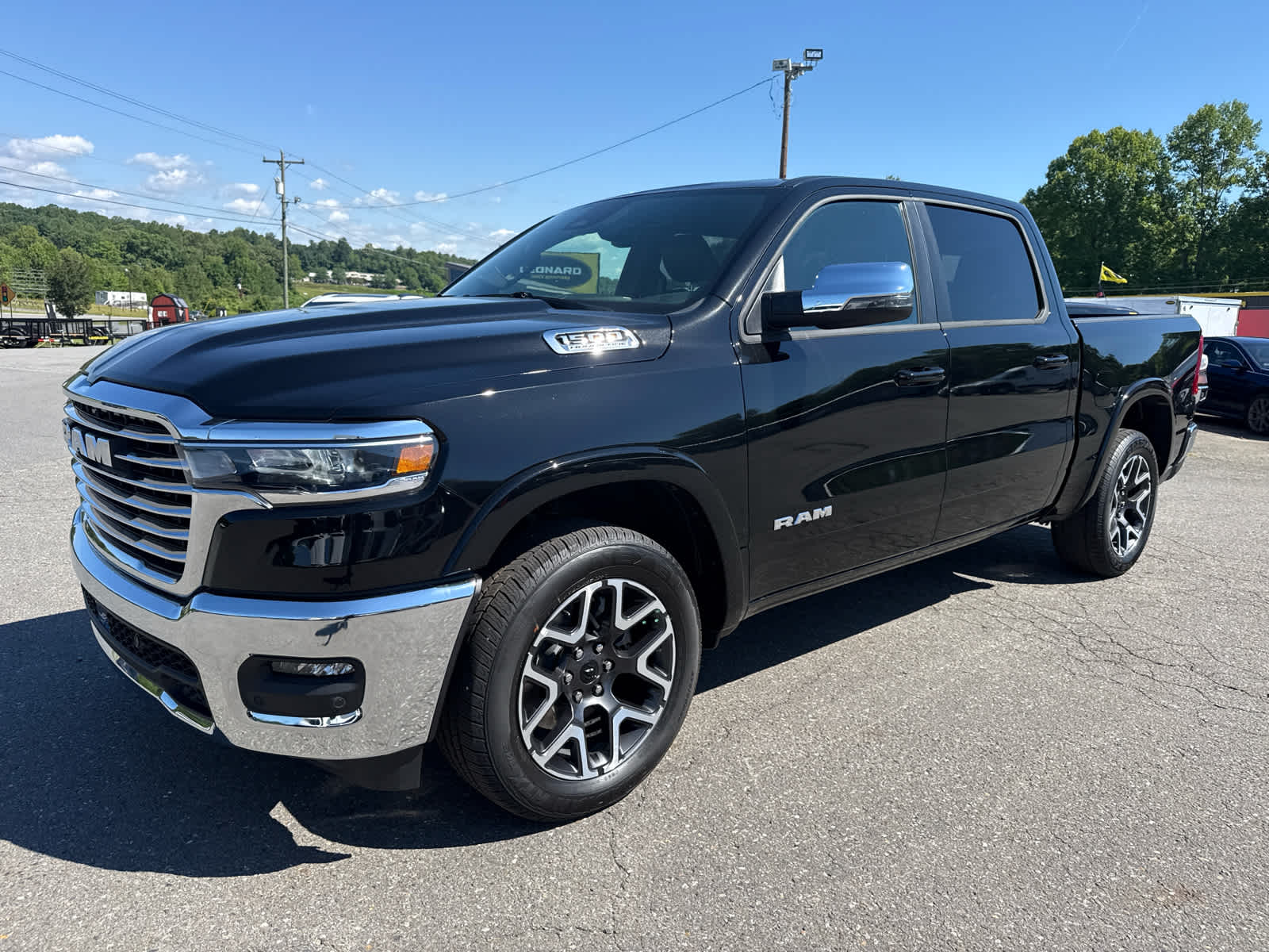 2026 RAM Ram 1500 RAM 1500 LARAMIE CREW CAB 4X4 5'7' BOX