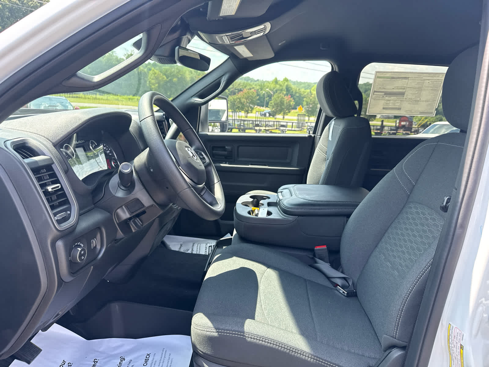 2026 RAM 2500 RAM 2500 TRADESMAN CREW CAB 4X4 6'4' BOX