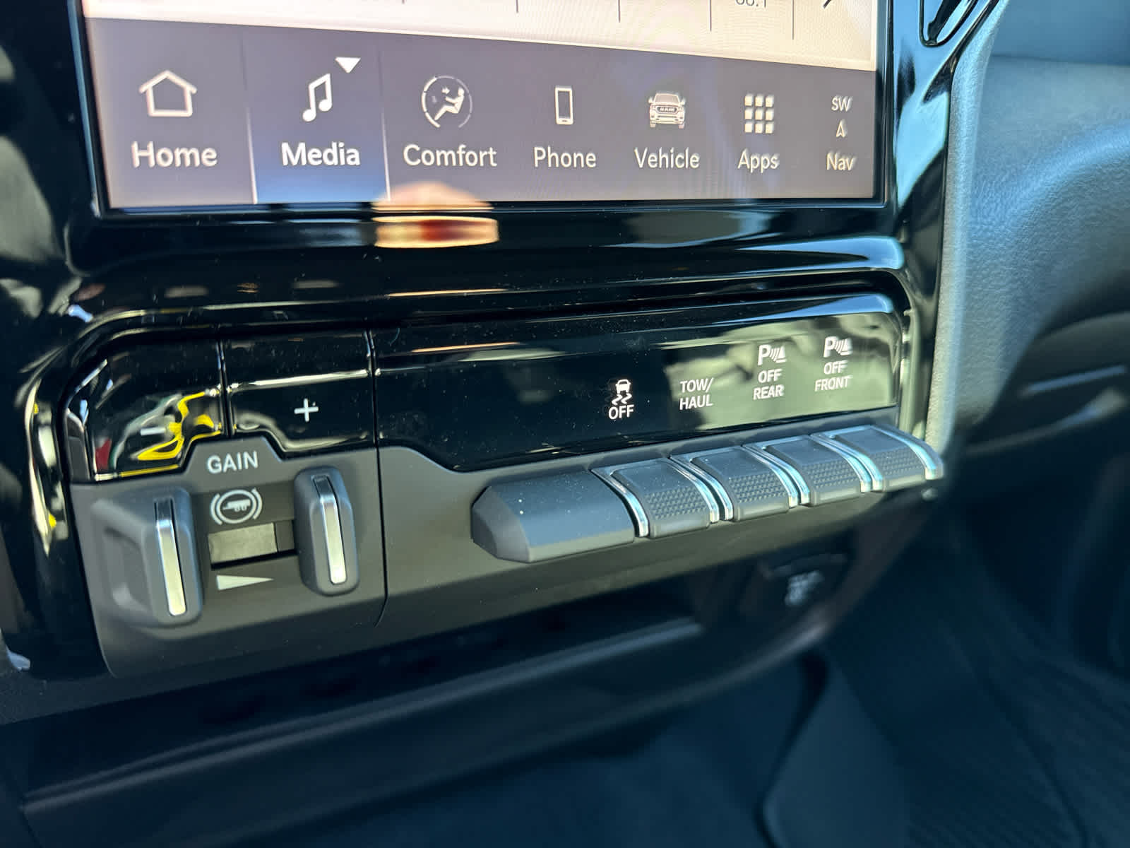 2026 RAM Ram 2500 RAM 2500 TRADESMAN CREW CAB 4X4 6'4' BOX