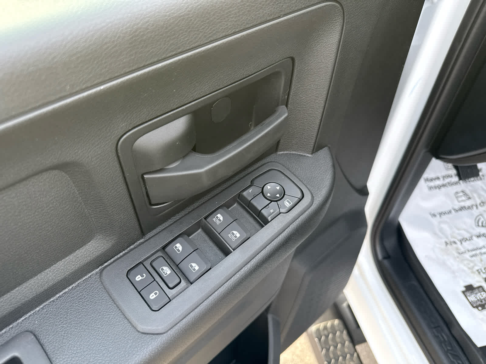 2026 RAM Ram 2500 RAM 2500 TRADESMAN CREW CAB 4X4 6'4' BOX