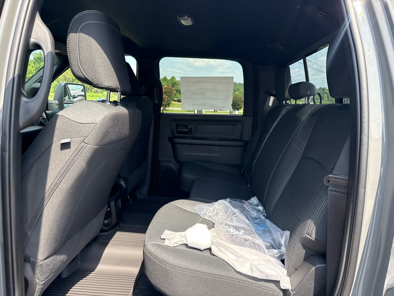2026 RAM Ram 2500 RAM 2500 WARLOCK CREW CAB 4X4 6'4' BOX