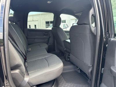 2026 RAM Ram 2500 RAM 2500 BLACK EXPRESS CREW CAB 4X4 6'4' BOX