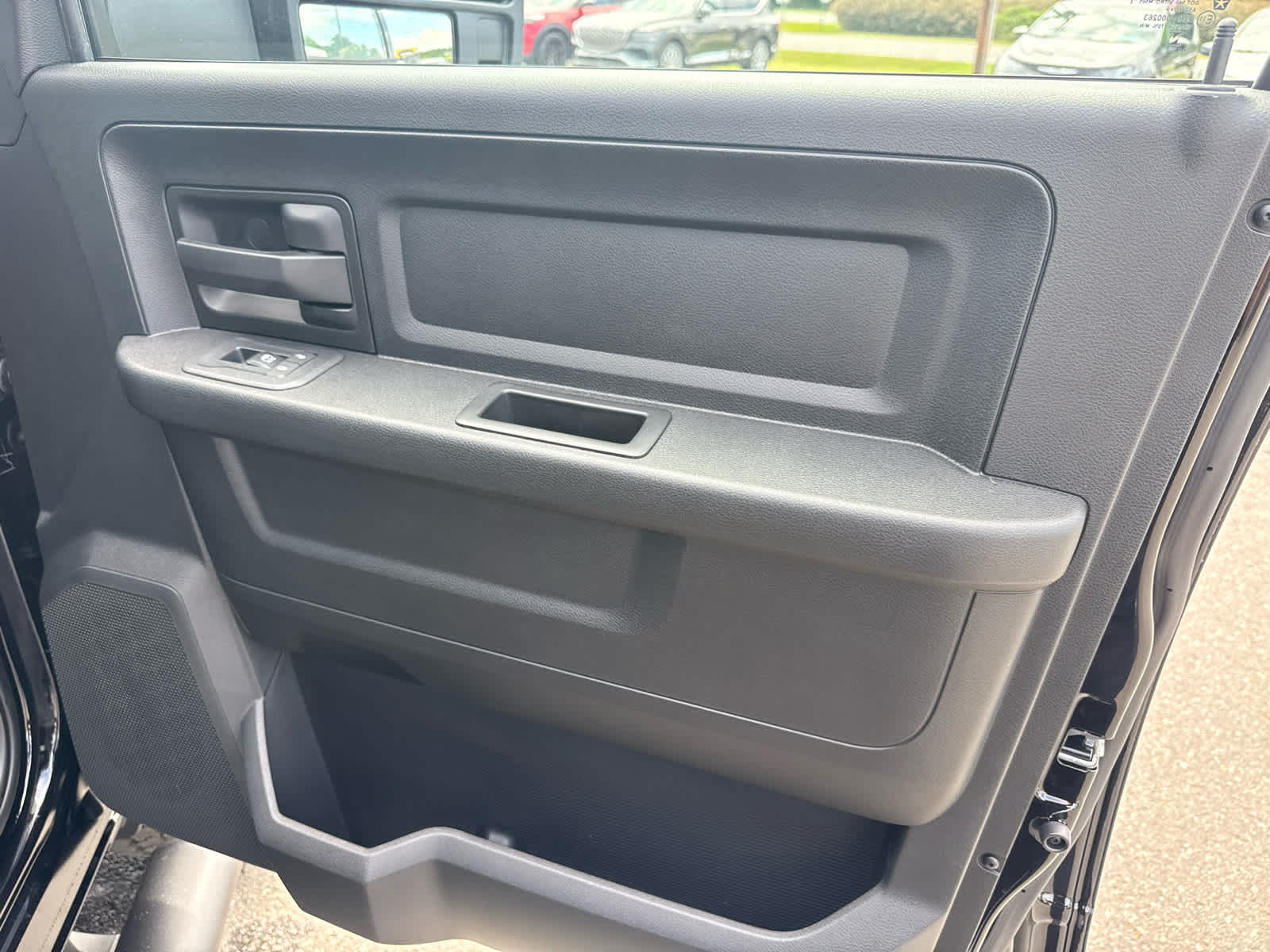 2026 RAM Ram 2500 RAM 2500 BLACK EXPRESS CREW CAB 4X4 6'4' BOX