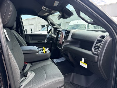 2026 RAM Ram 2500 RAM 2500 BLACK EXPRESS CREW CAB 4X4 6'4' BOX