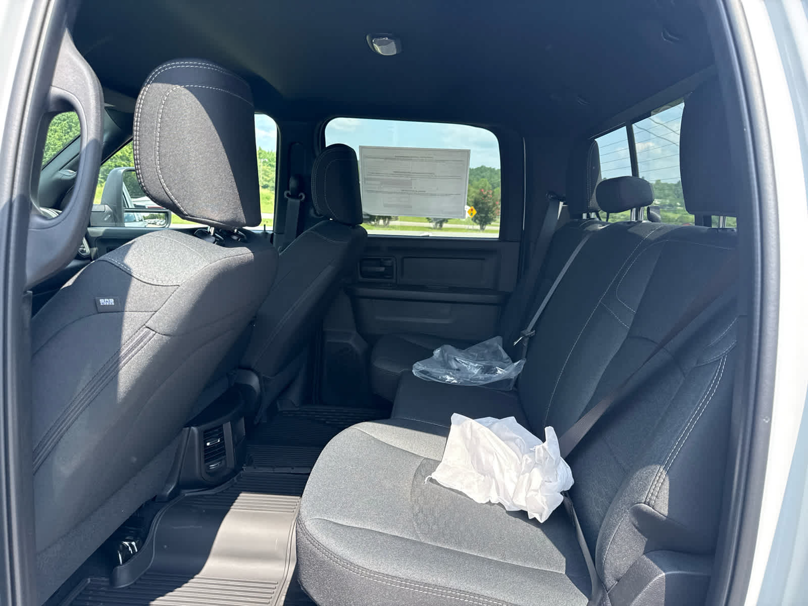 2026 RAM 2500 RAM 2500 TRADESMAN CREW CAB 4X4 6'4' BOX