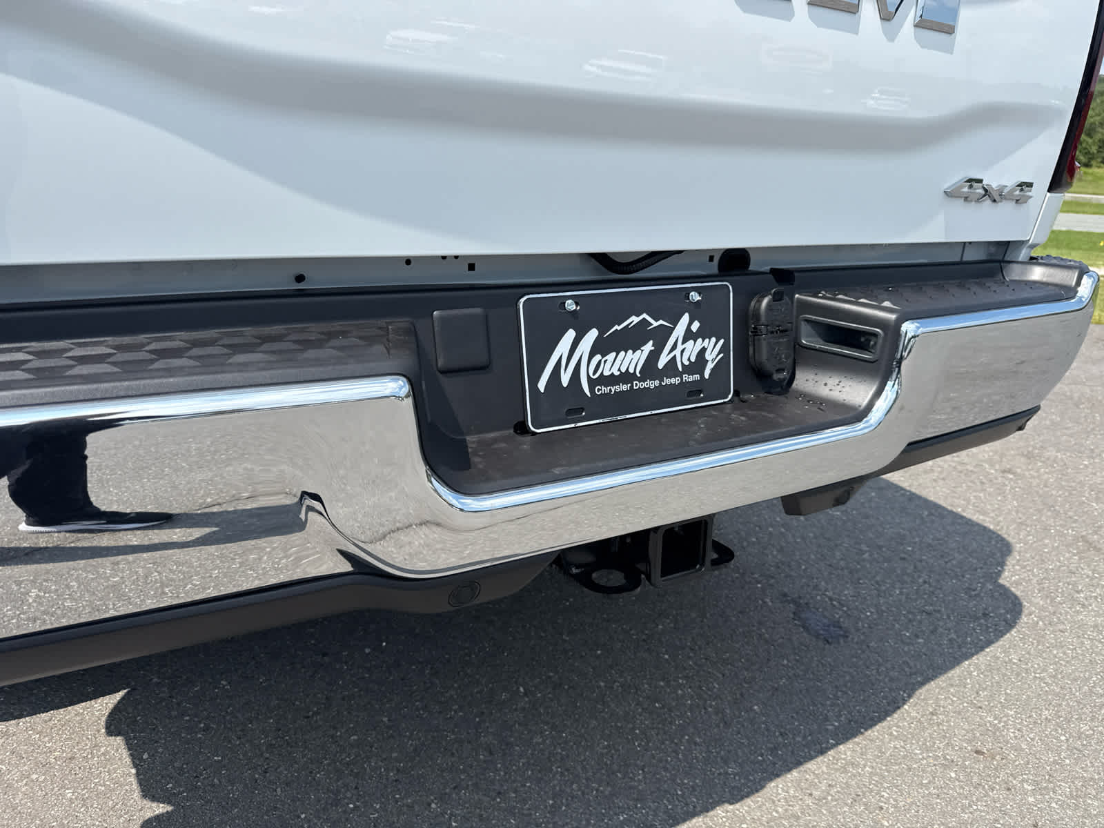 2026 RAM 2500 RAM 2500 TRADESMAN CREW CAB 4X4 6'4' BOX