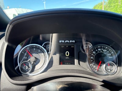 2024 RAM 2500 Big Horn Crew Cab 4x4 6'4' Box
