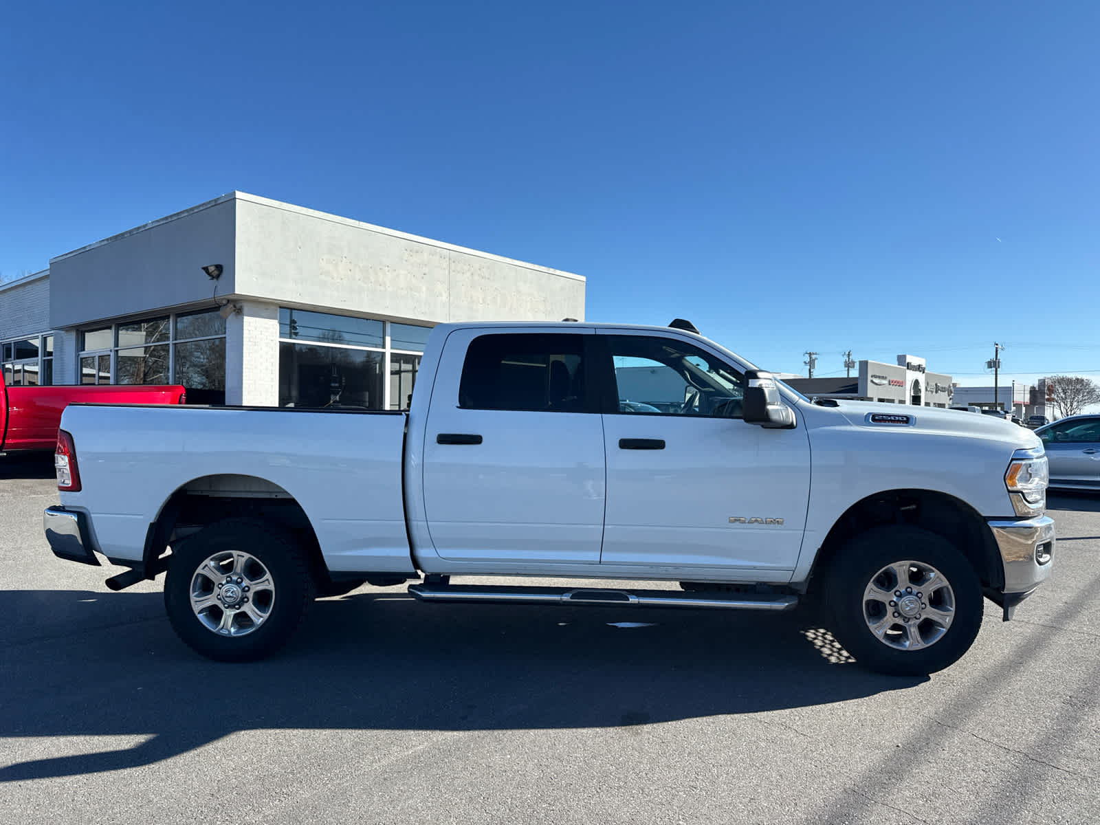2024 RAM 2500 Big Horn Crew Cab 4x4 6'4' Box