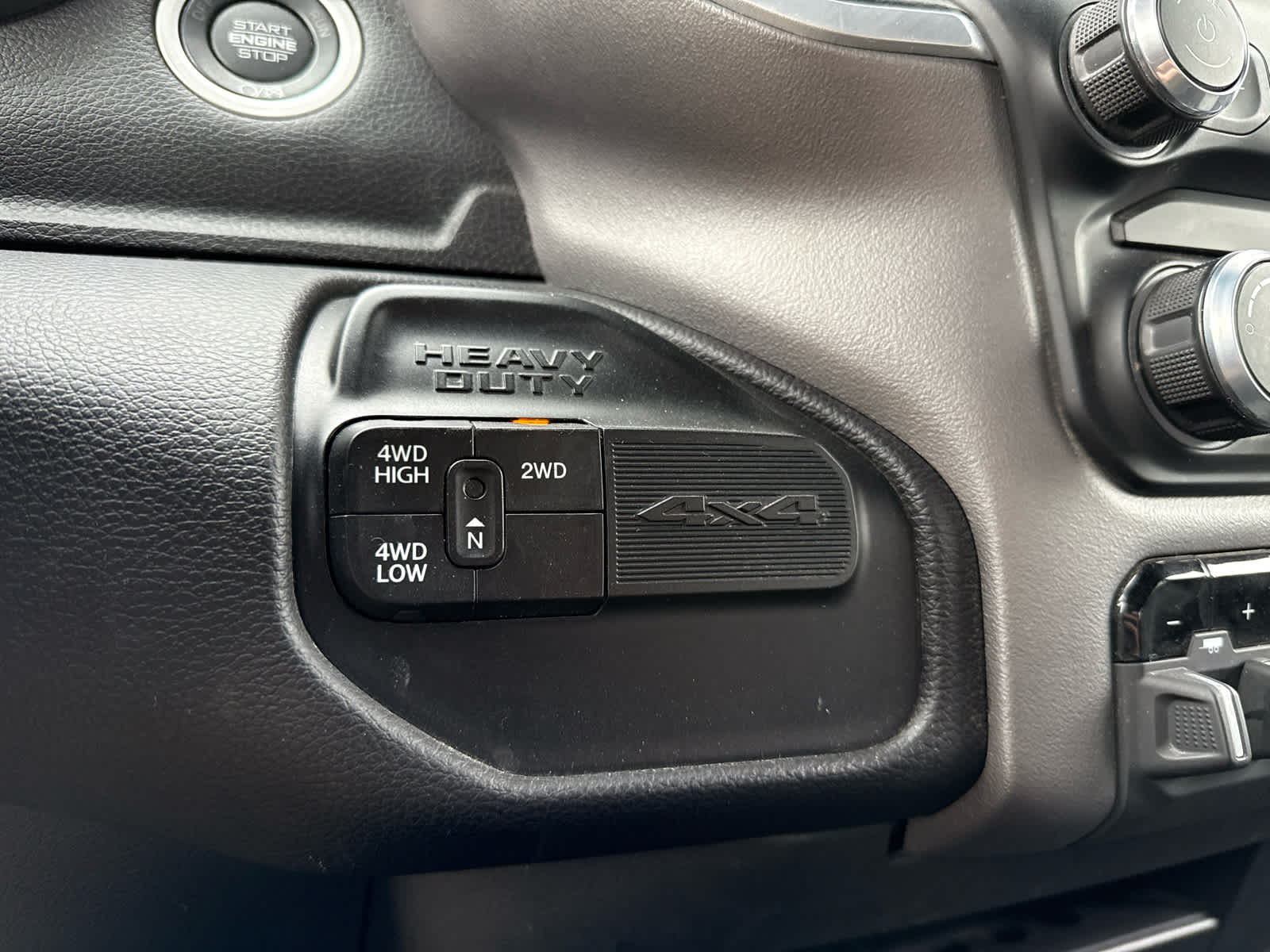 2023 RAM 2500 Big Horn Crew Cab 4x4 6'4' Box