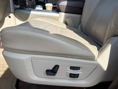 2018 RAM 2500 Laramie Crew Cab 4x4 6'4' Box