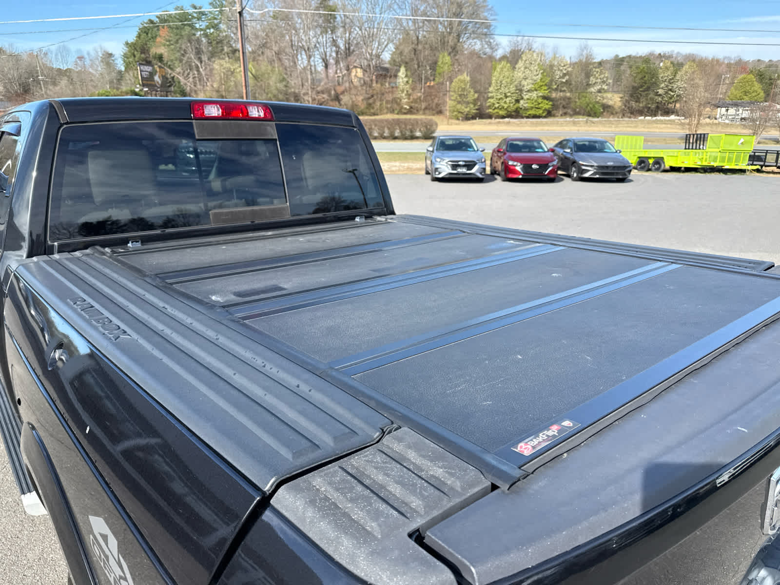 2018 RAM 2500 Laramie Crew Cab 4x4 6'4' Box