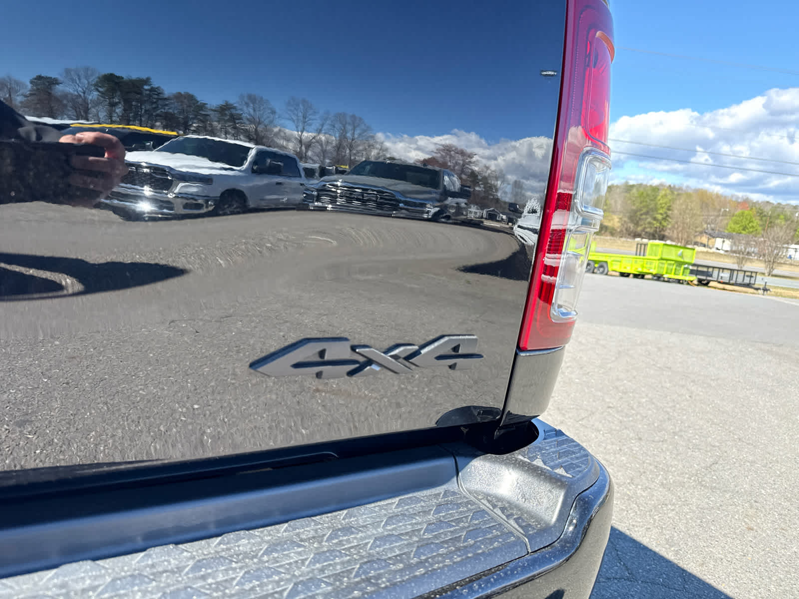 2022 RAM 2500 Big Horn Mega Cab 4x4 6'4'' Box