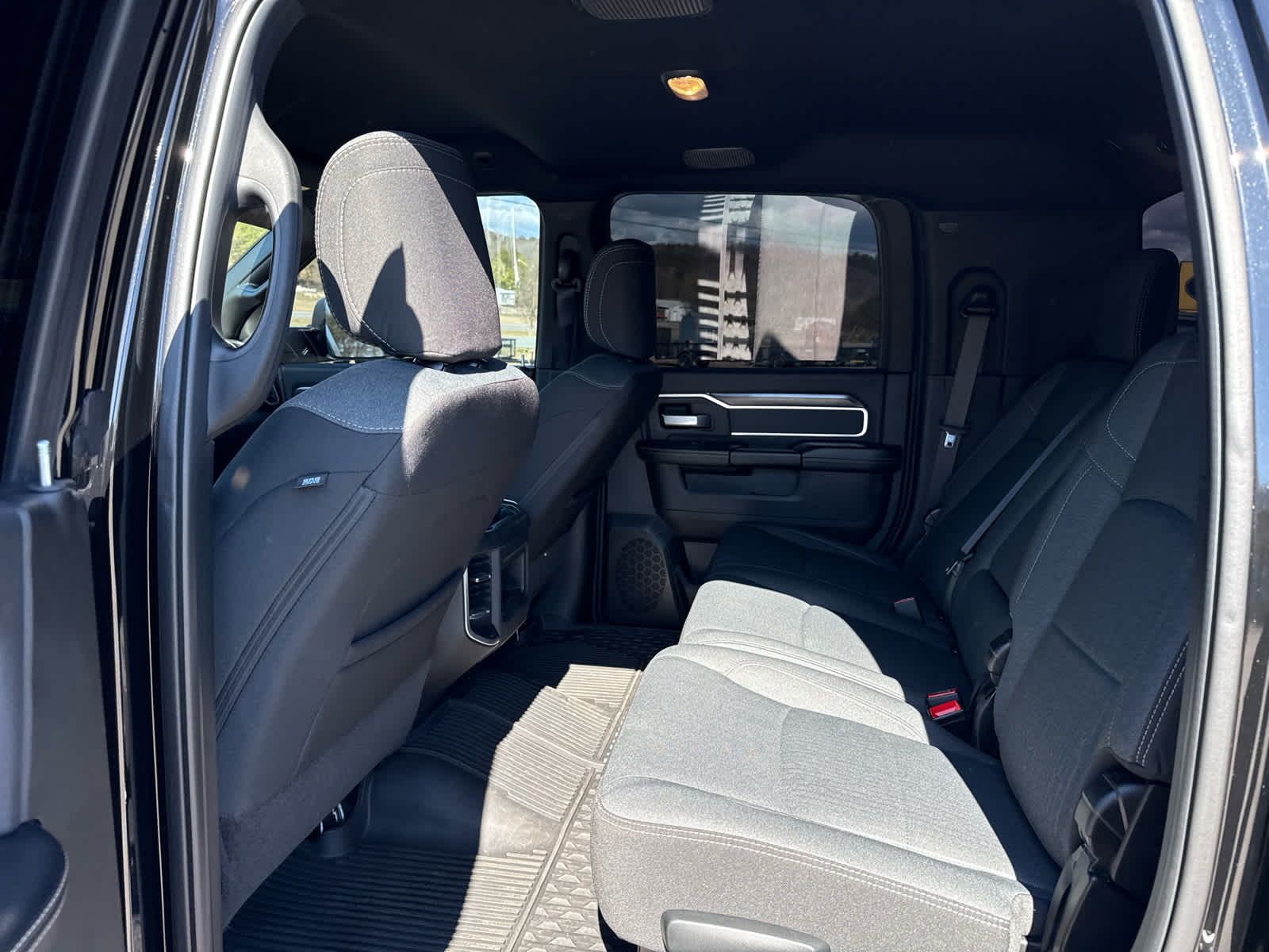 2022 RAM 2500 Big Horn Mega Cab 4x4 6'4'' Box