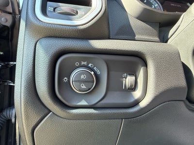 2022 RAM 2500 Big Horn Mega Cab 4x4 6'4'' Box