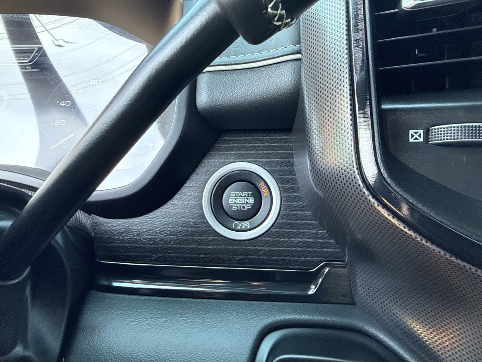 2024 RAM 2500 Limited Mega Cab 4x4 6'4' Box