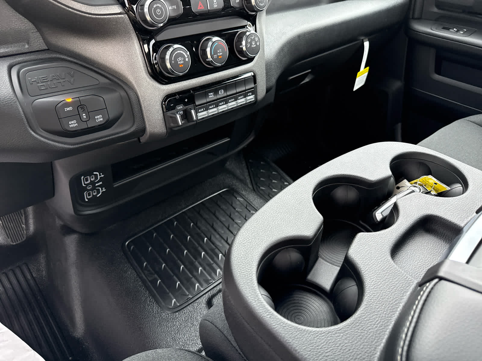 2025 RAM Ram 4500 Chassis Cab RAM 4500 TRADESMAN CHASSIS REGULAR CAB 4X4 60' CA