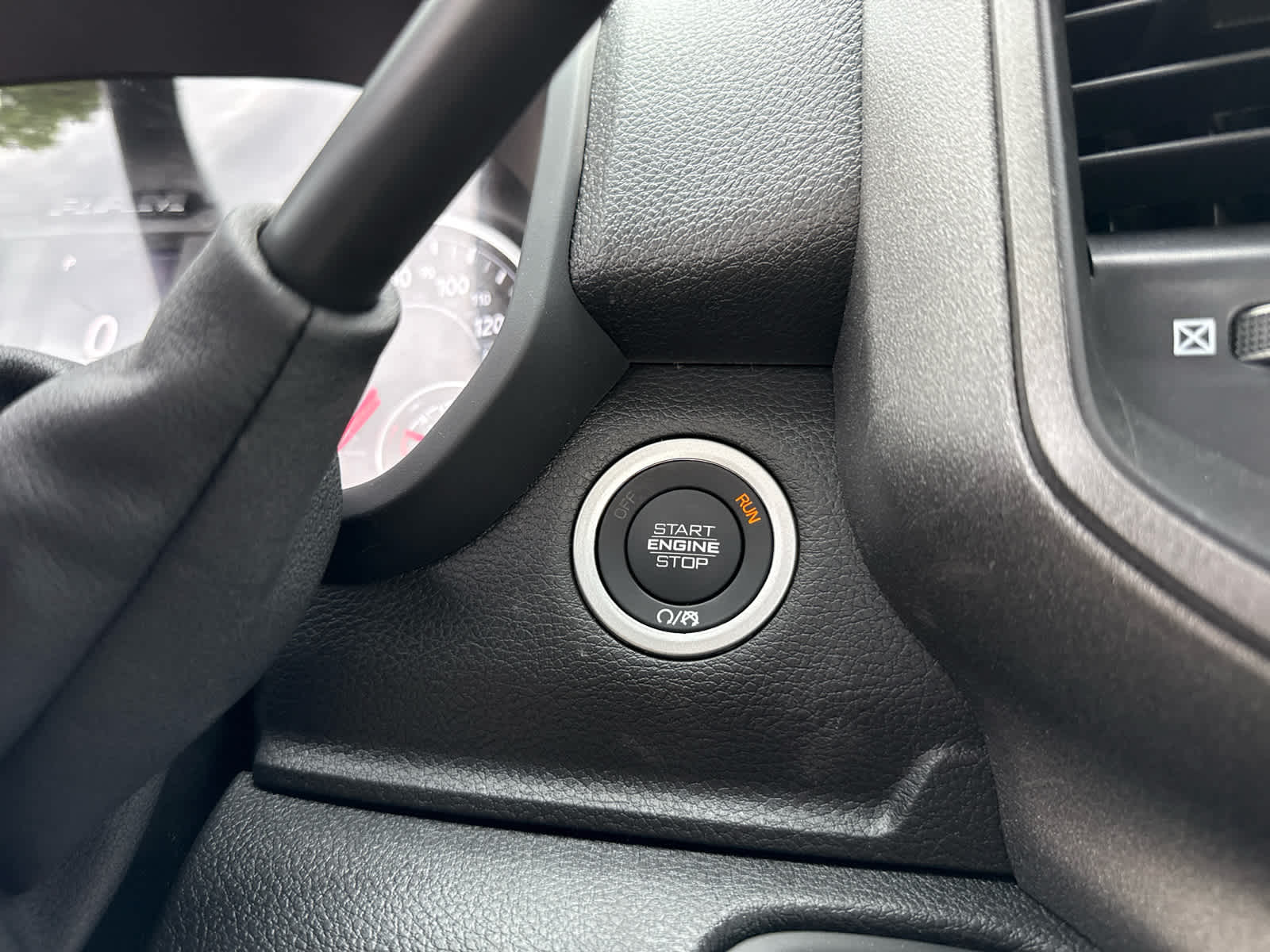 2025 RAM Ram 4500 Chassis Cab RAM 4500 TRADESMAN CHASSIS REGULAR CAB 4X4 60' CA