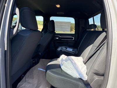 2027 RAM Ram 4500 Chassis Cab RAM 4500 BIG HORN CHASSIS CREW CAB 4X4 60' CA