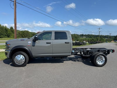 2026 RAM 4500 Chassis RAM 4500 TRADESMAN CHASSIS CREW CAB 4X4 60' CA