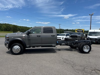 2026 RAM Ram 4500 Chassis Cab RAM 4500 TRADESMAN CHASSIS CREW CAB 4X4 84' CA