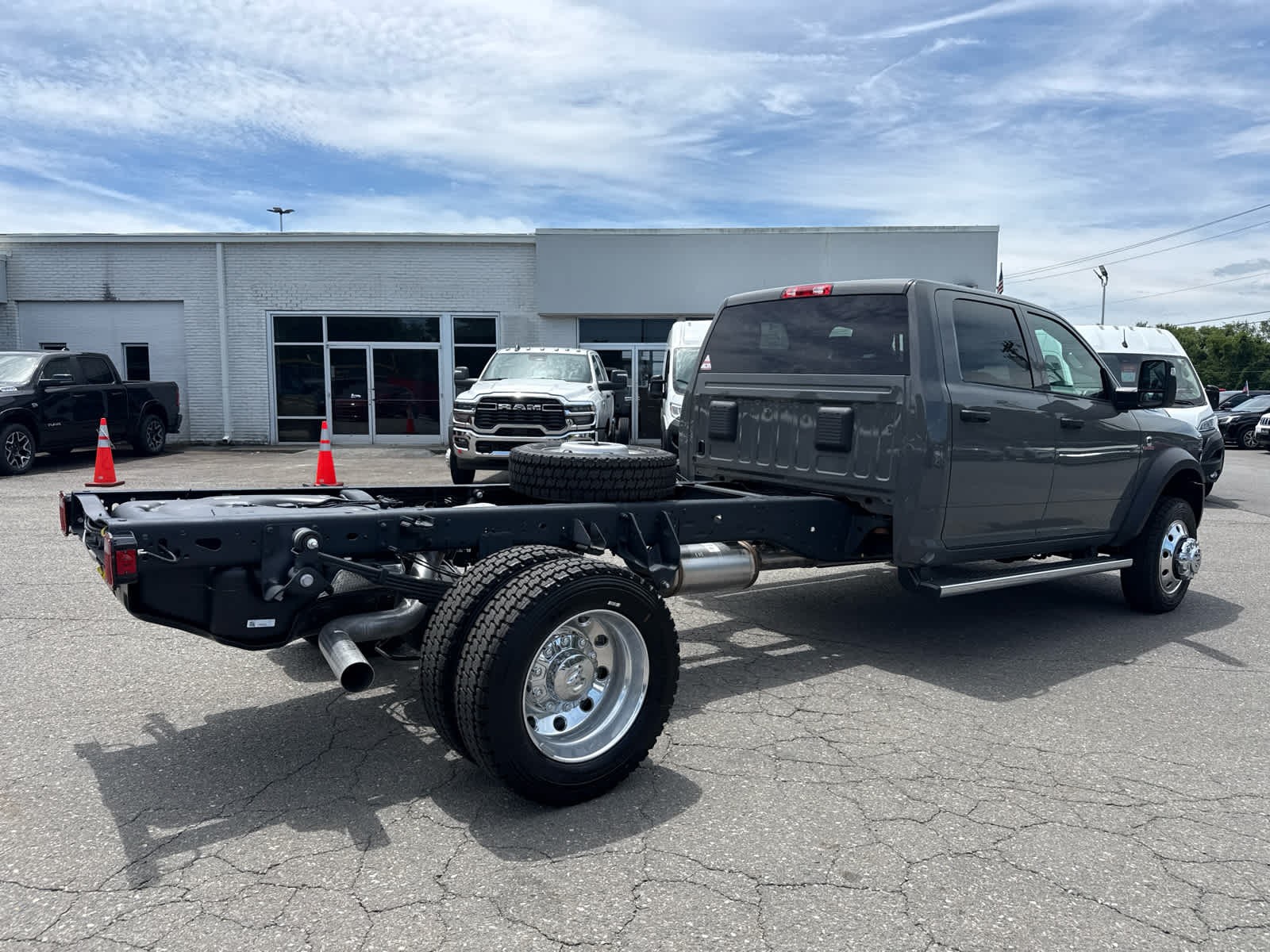 2026 RAM Ram 4500 Chassis Cab RAM 4500 TRADESMAN CHASSIS CREW CAB 4X4 84' CA