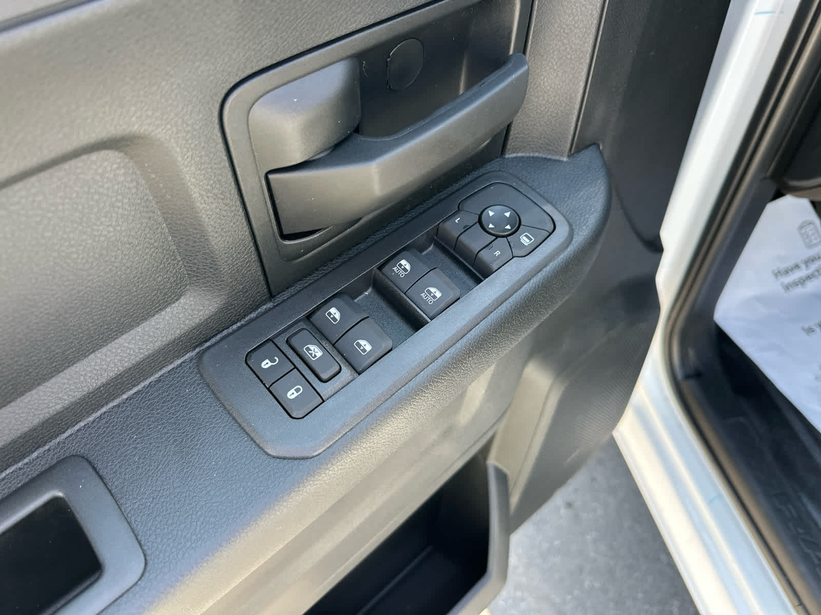 2025 RAM Ram 4500 Chassis Cab RAM 4500 TRADESMAN CHASSIS CREW CAB 4X4 84' CA