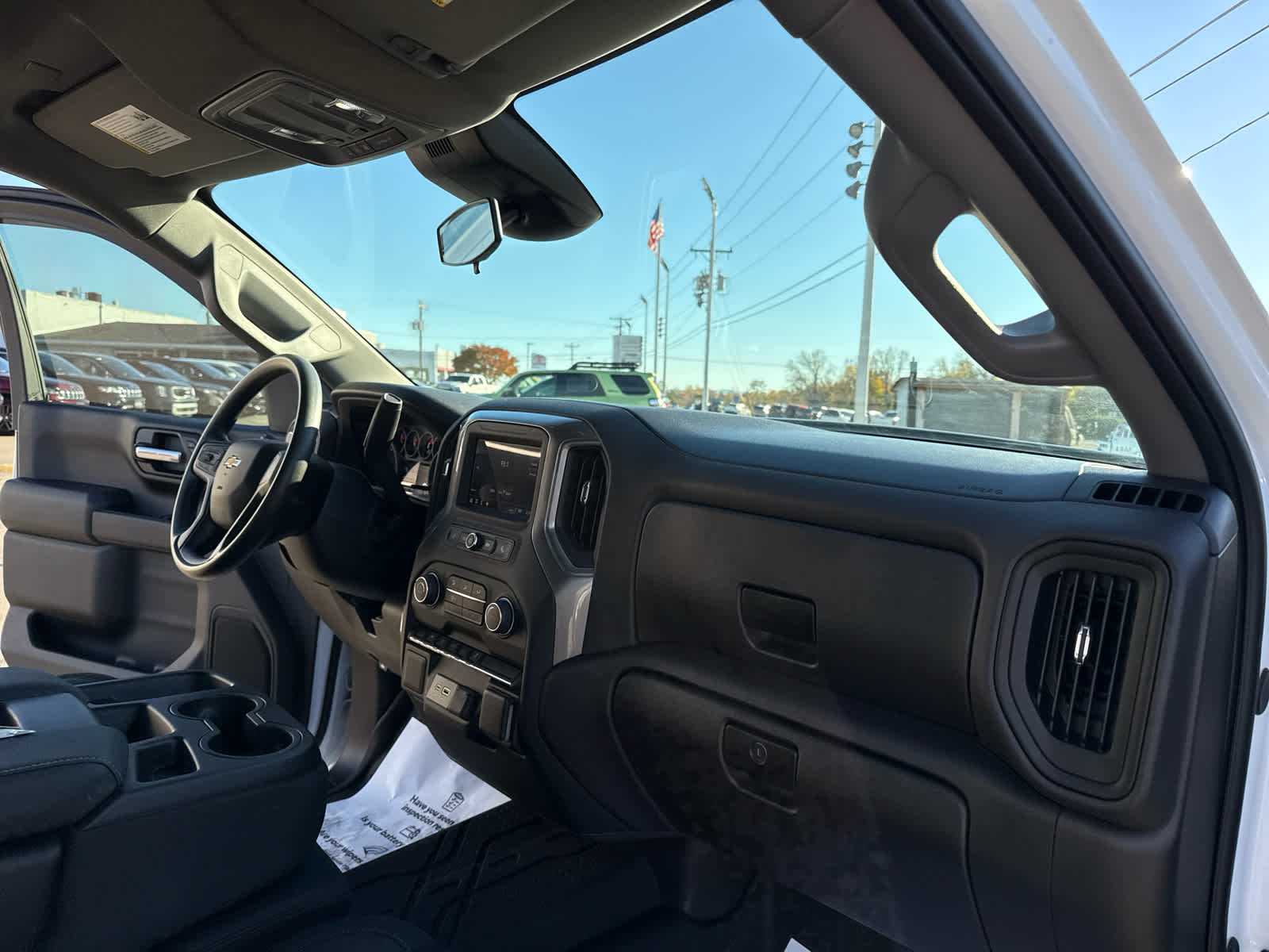 2024 Chevrolet Silverado 1500 4WD Crew Cab Short Bed Custom