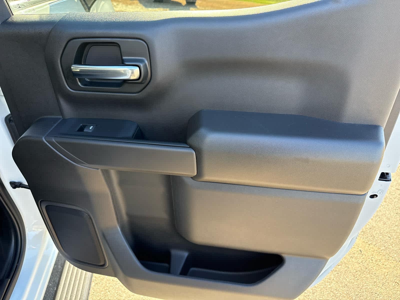 2024 Chevrolet Silverado 1500 4WD Crew Cab Short Bed Custom