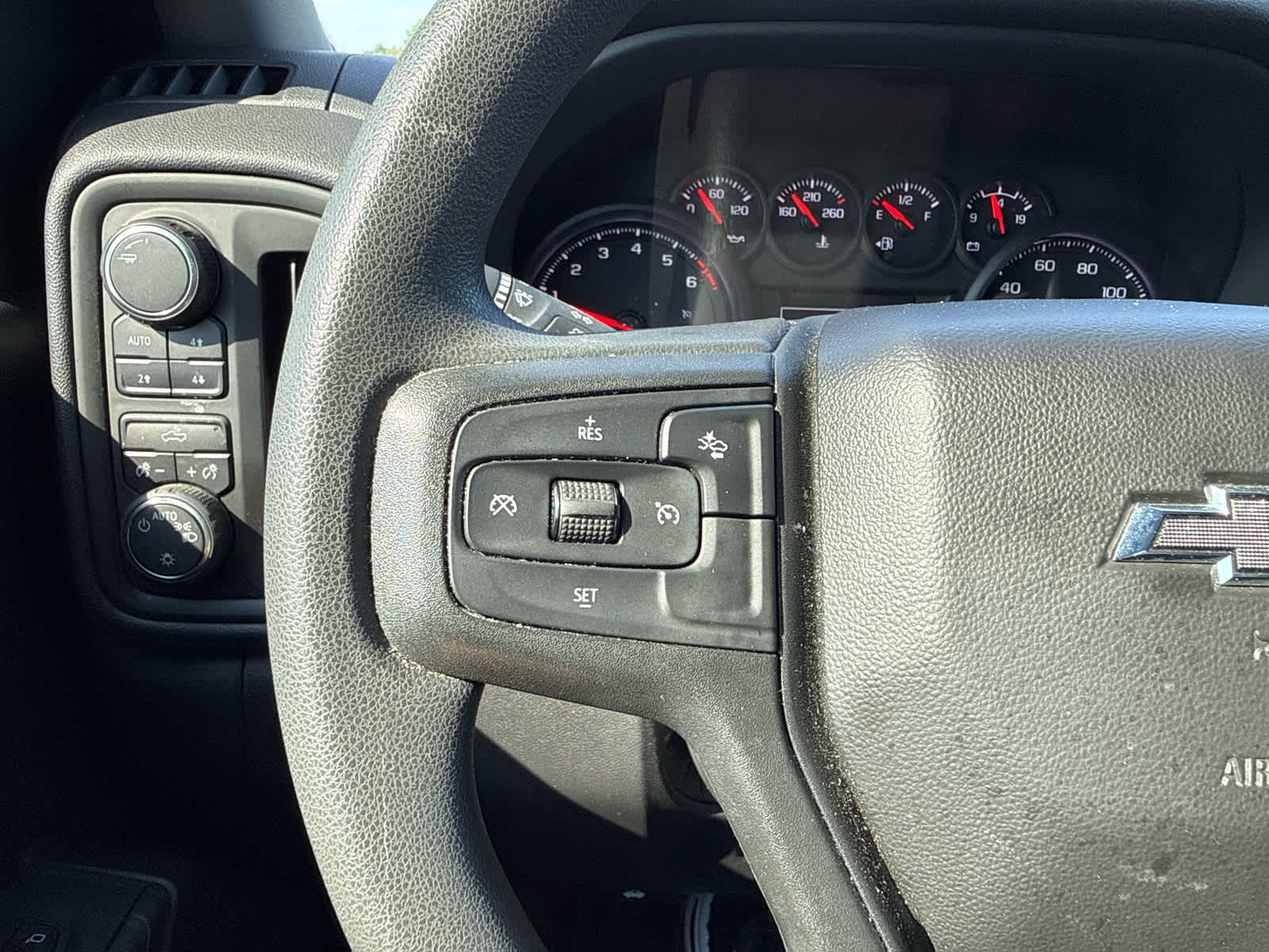 2024 Chevrolet Silverado 1500 4WD Crew Cab Short Bed Custom Trail Boss