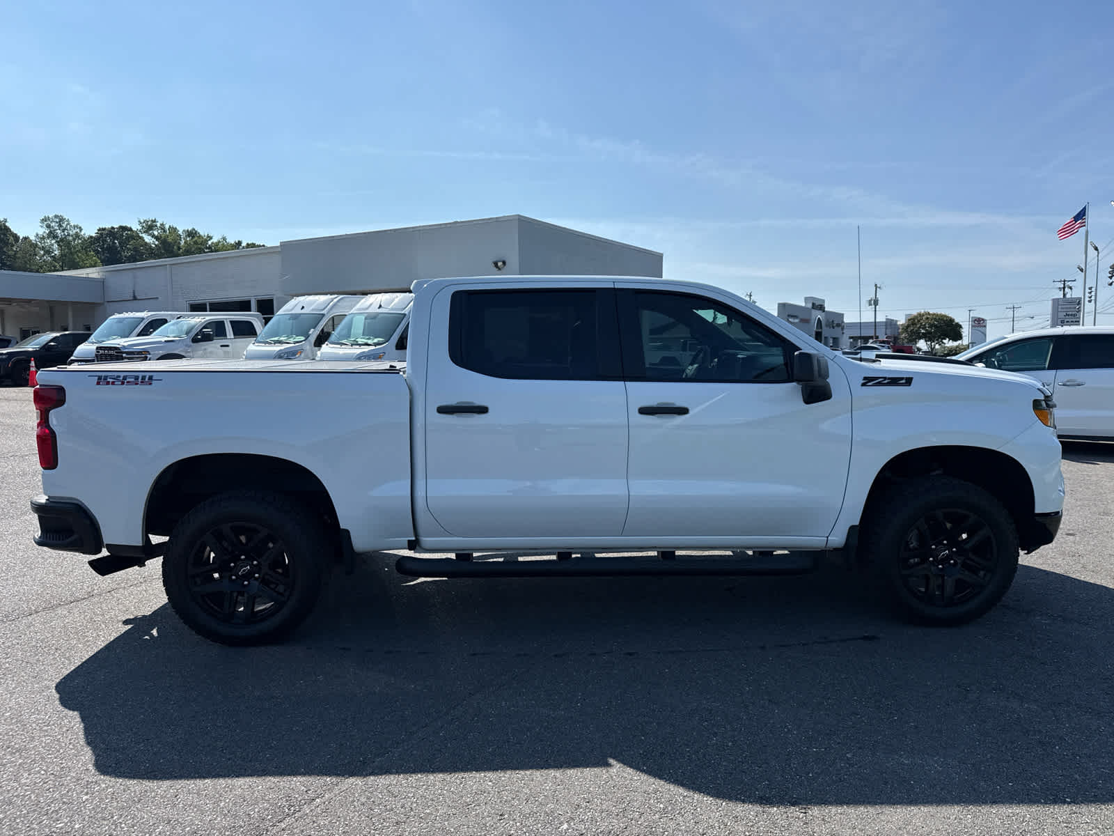 2024 Chevrolet Silverado 1500 4WD Crew Cab Short Bed Custom Trail Boss