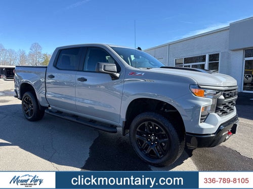 2025 Chevrolet Silverado 1500 4WD Crew Cab Short Bed Custom Trail Boss