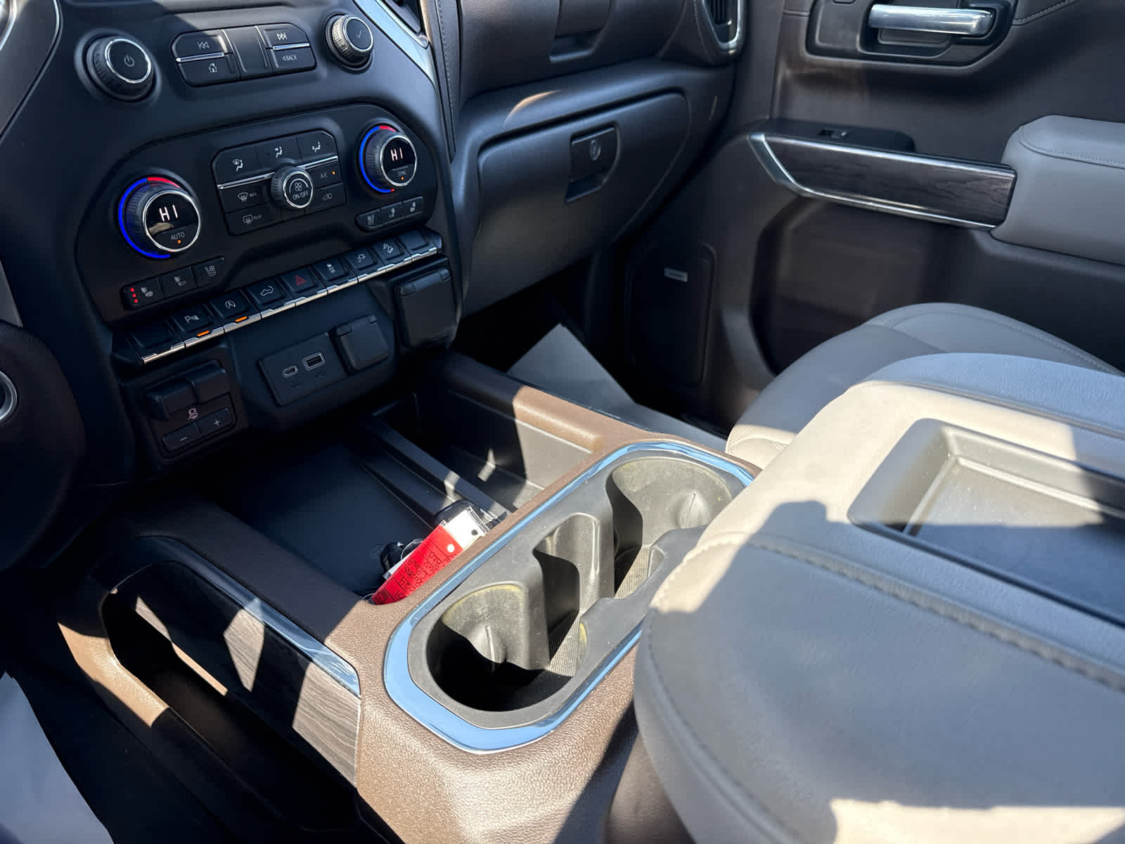 2021 Chevrolet Silverado 1500 4WD Crew Cab Short Bed LTZ