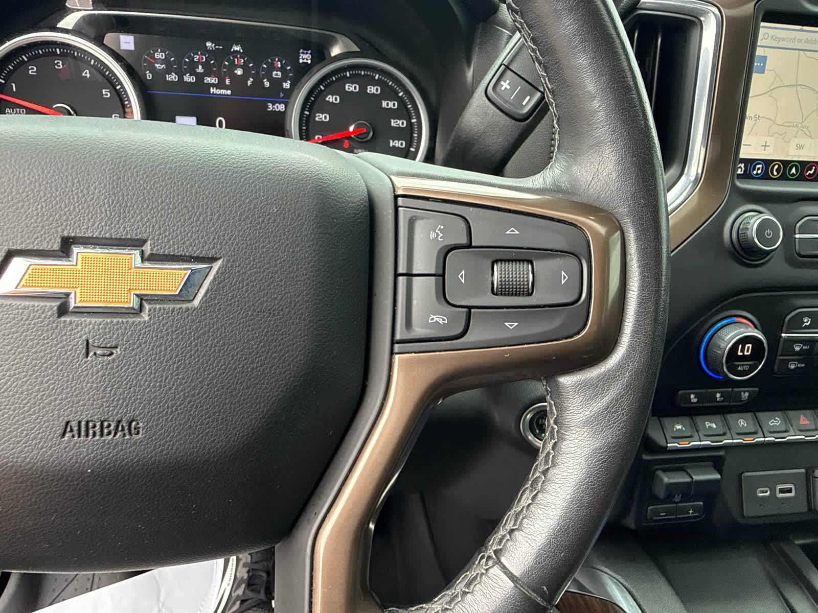 2021 Chevrolet Silverado 1500 4WD Crew Cab Short Bed High Country