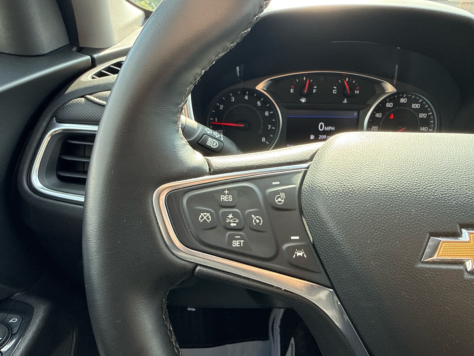 2024 Chevrolet Equinox AWD Premier