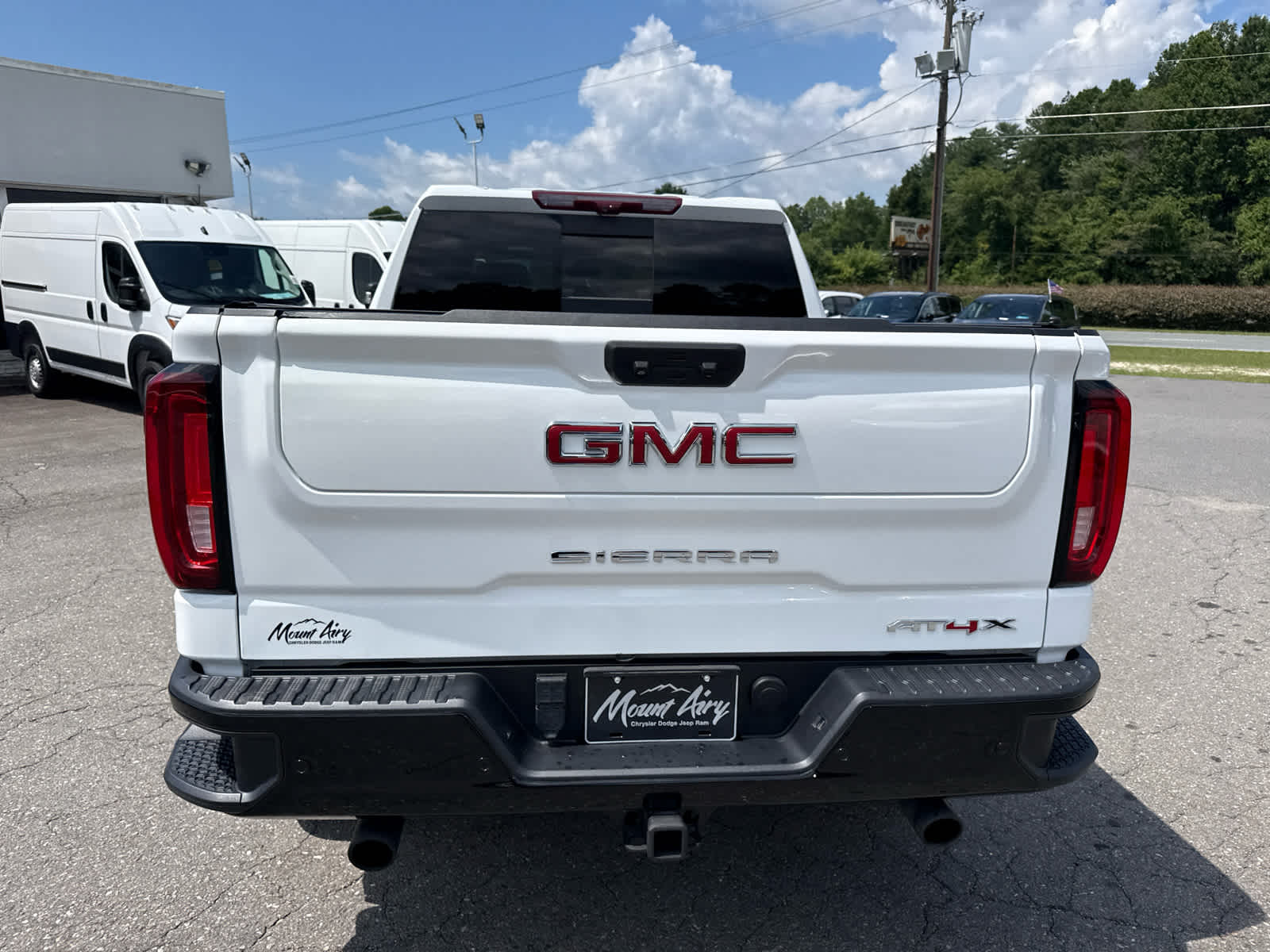 2024 GMC Sierra 1500 AT4X