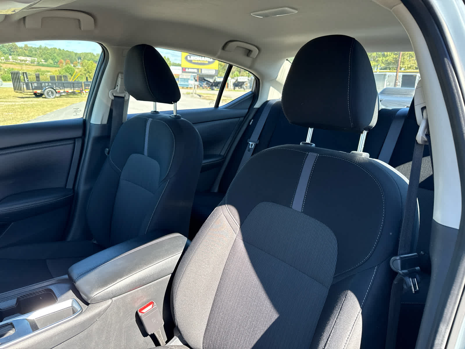 2024 Nissan Sentra SV Xtronic CVT
