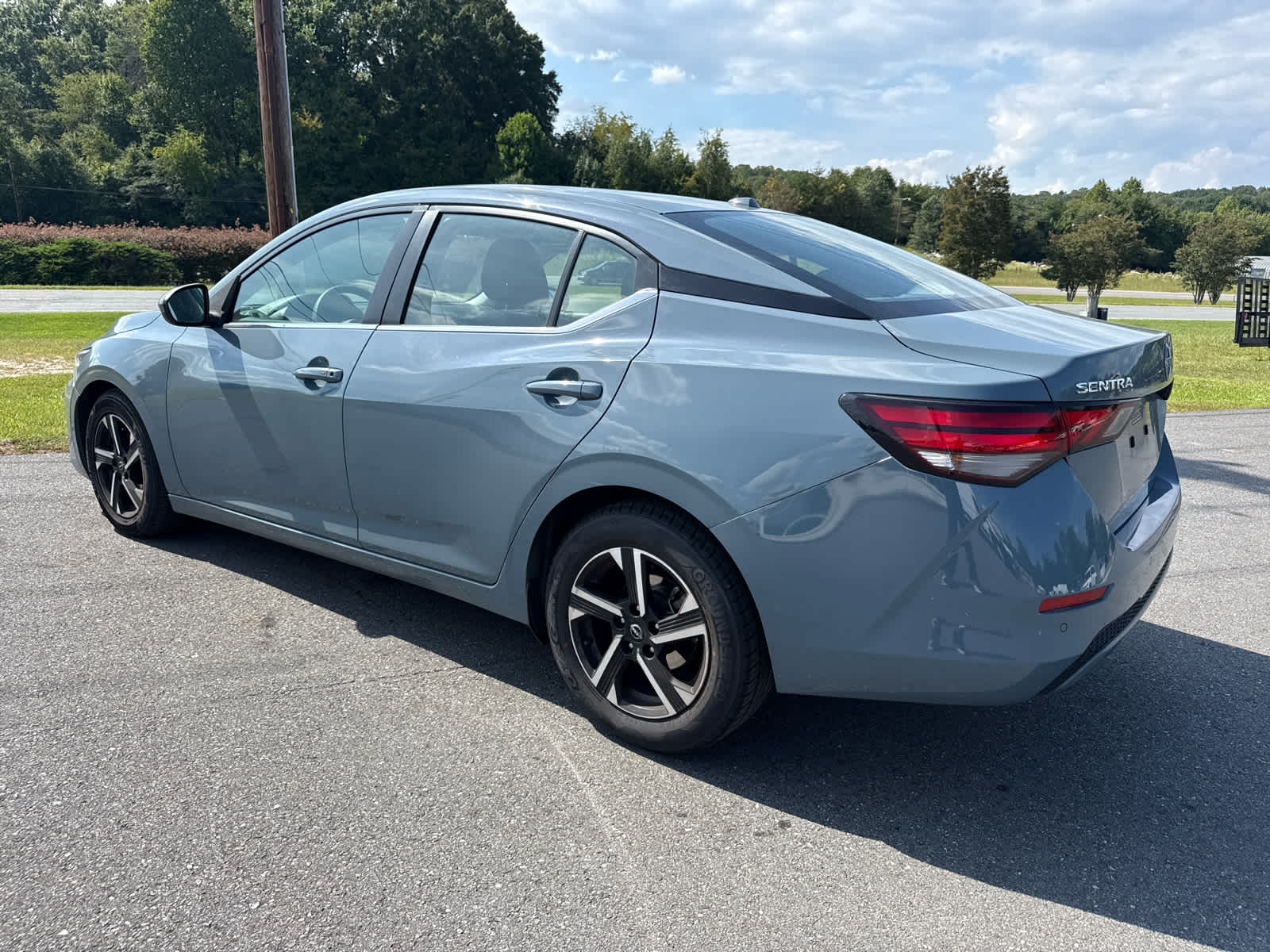 2024 Nissan Sentra SV