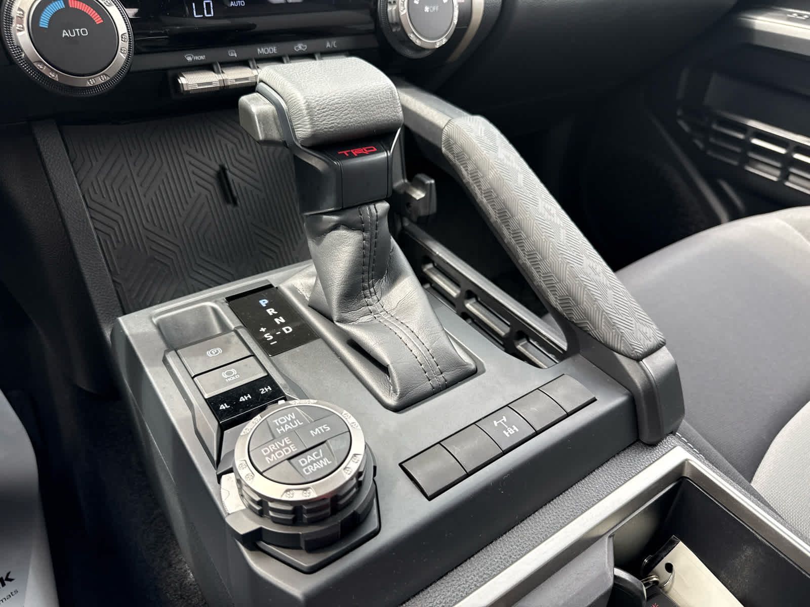 2025 Toyota Tacoma Hybrid TRD Off Road