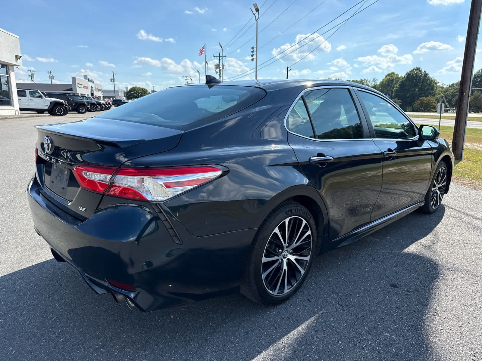 2020 Toyota Camry SE