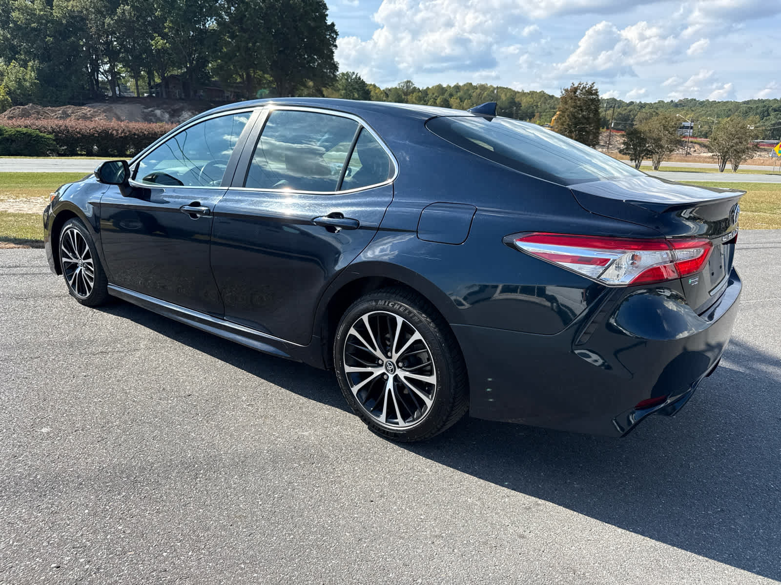 2020 Toyota Camry SE